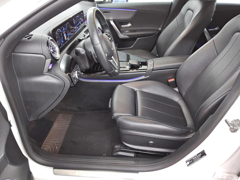 Mercedes-Benz CLA 180 SB d Progressive Navi LED SHZ — photo 9