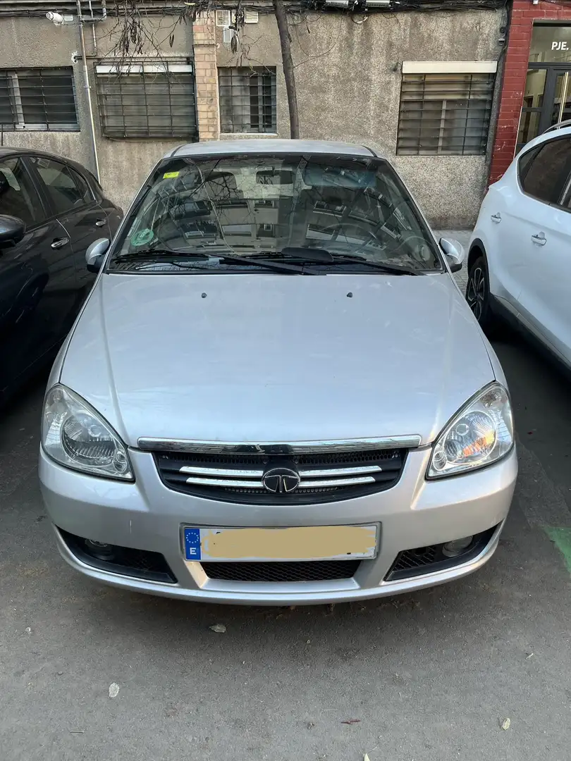 Tata Indica 1.4 GLX - 1