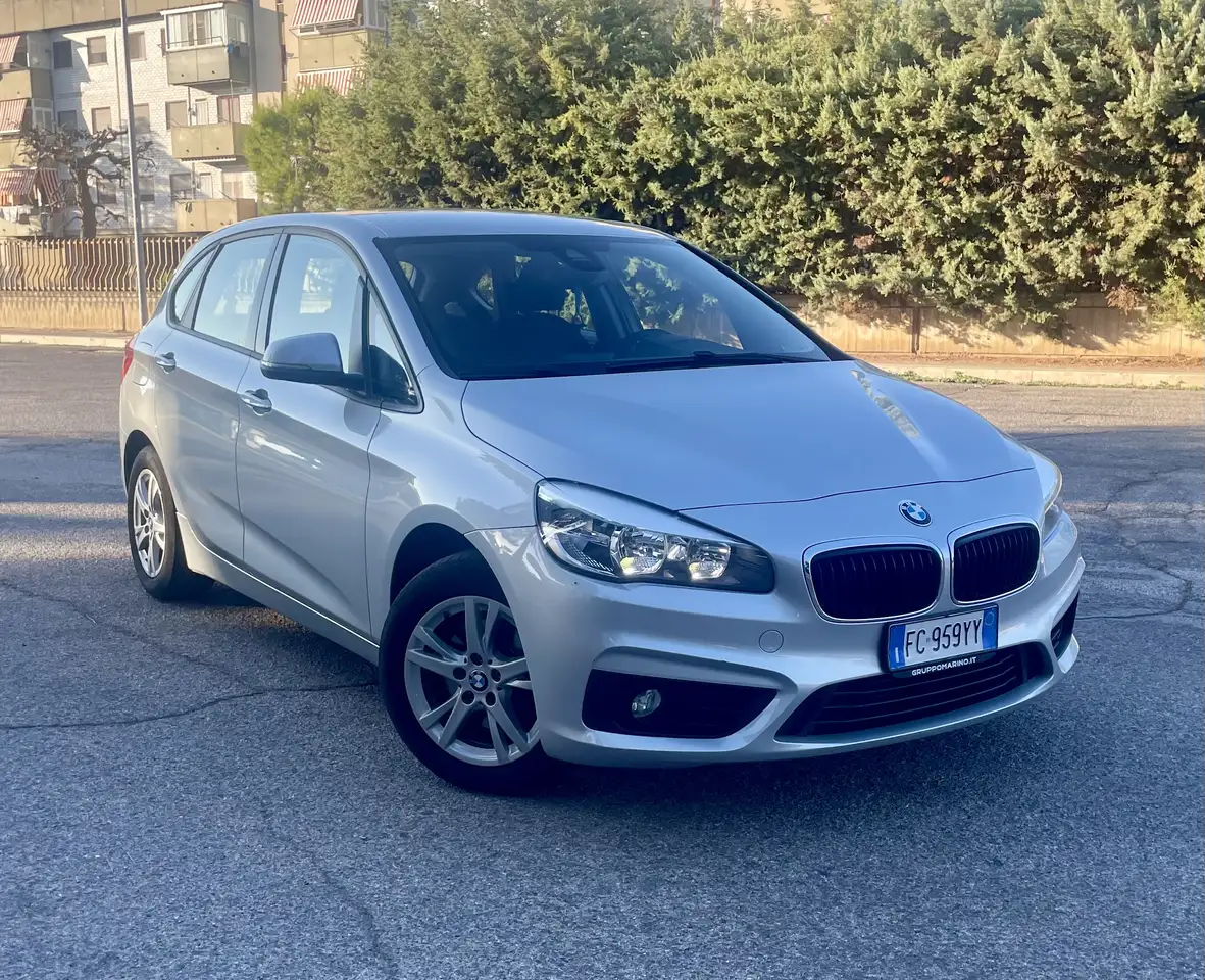 BMW 216