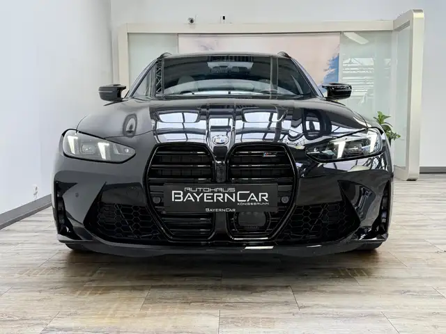 BMW M3 view 2