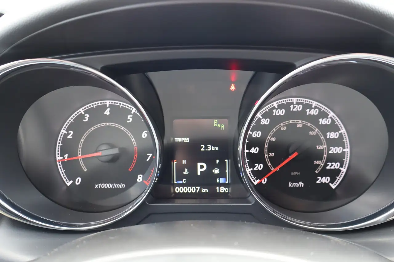 Mitsubishi RVR снимка Mitsubishi RVR