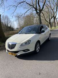 1.4-16V Turbo Platino Leer Pano Exenon Nw Apk