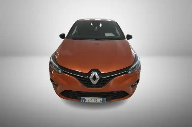 Renault Clio view 3