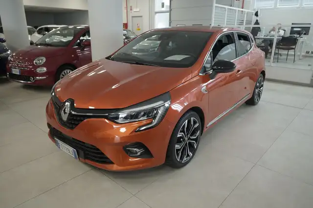 Renault Clio view 14