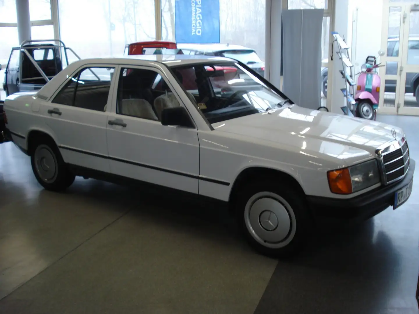 Mercedes-Benz 190 190 D Weiß - 2