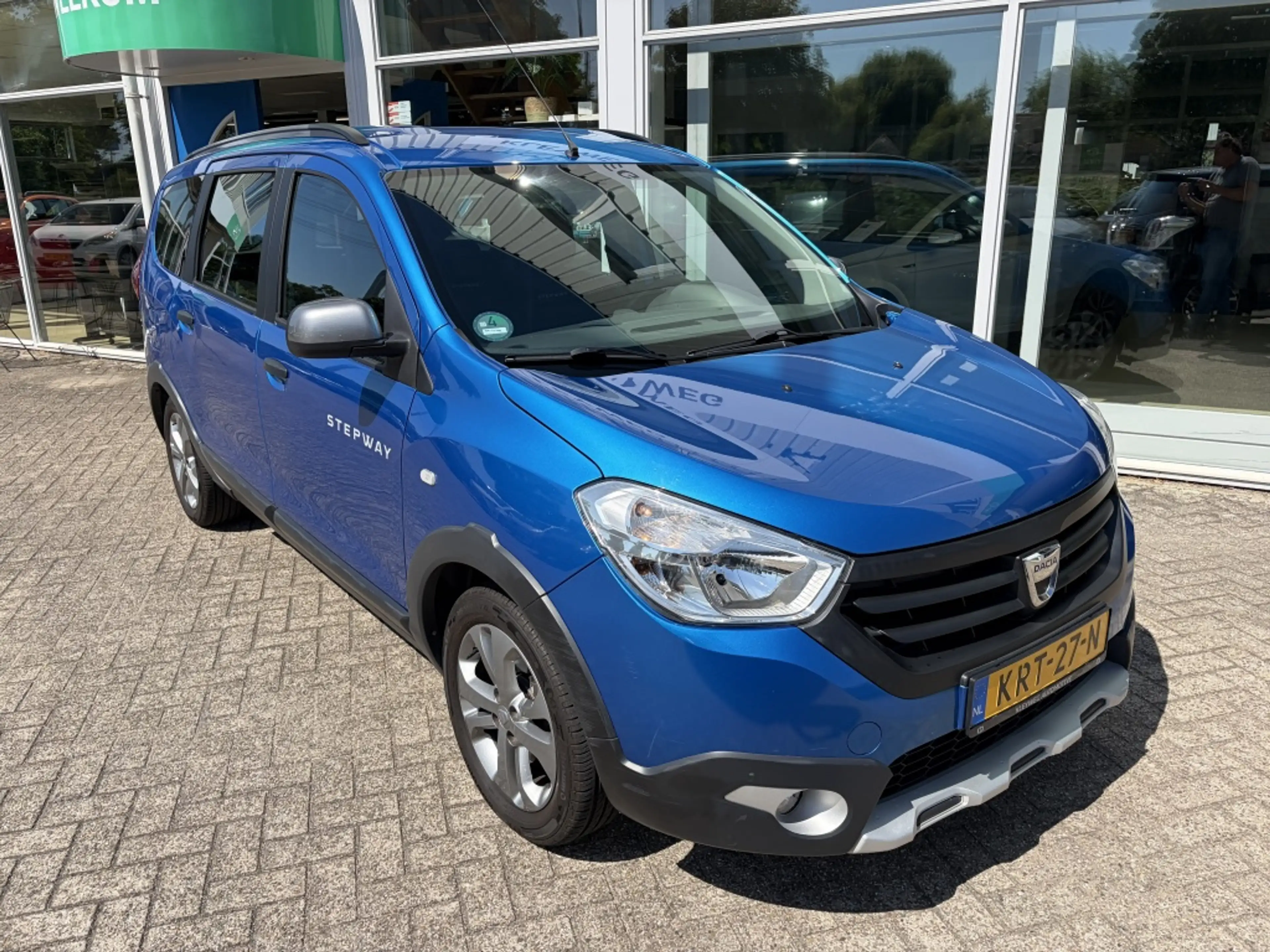 Dacia Lodgy 1.2 TCe Stepway 5p. Carplay, Trekhaak — photo 4