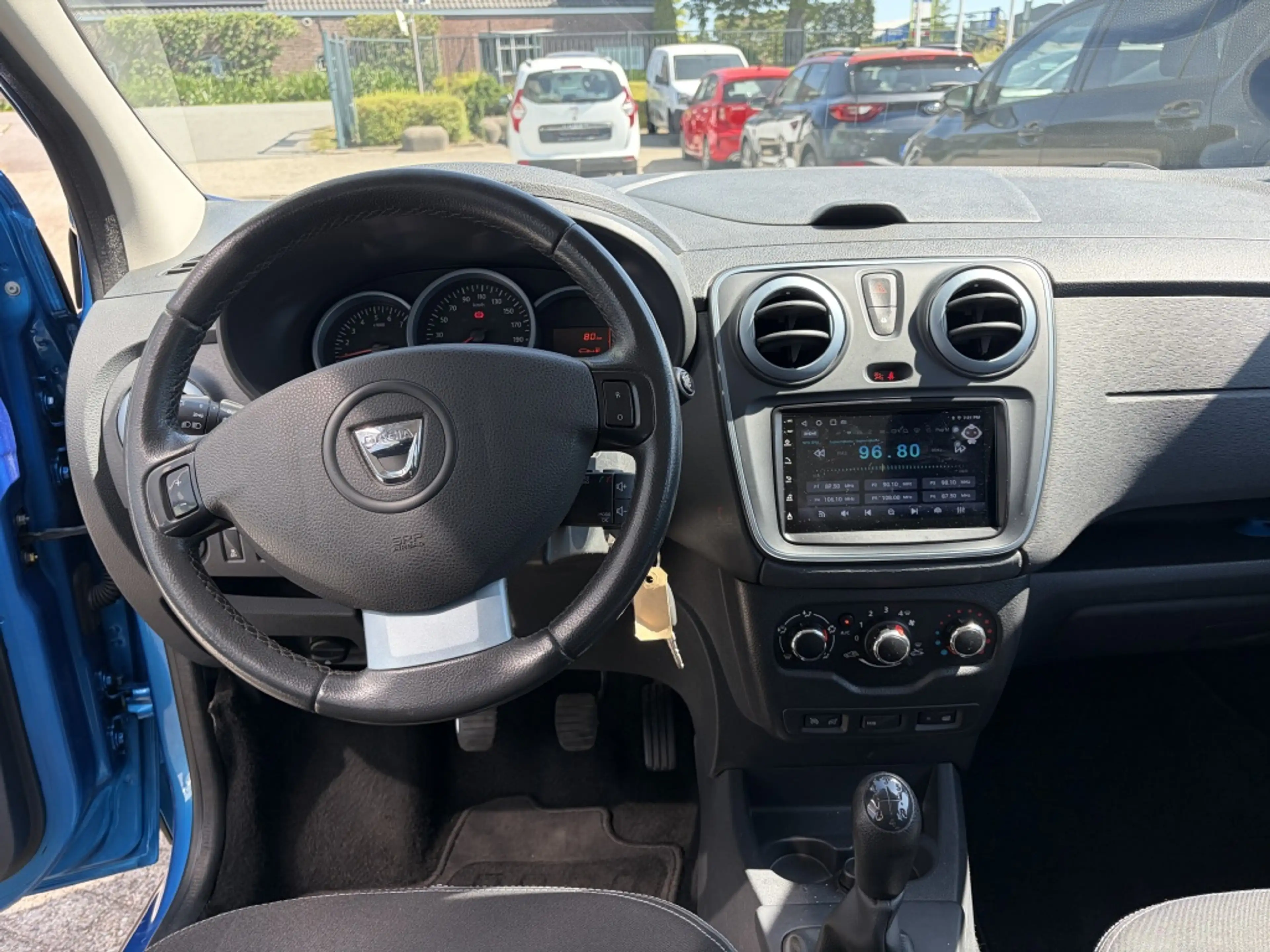 Dacia Lodgy 1.2 TCe Stepway 5p. Carplay, Trekhaak — photo 13