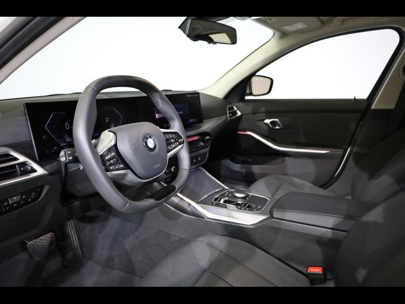 BMW 318 i Berline — photo 7