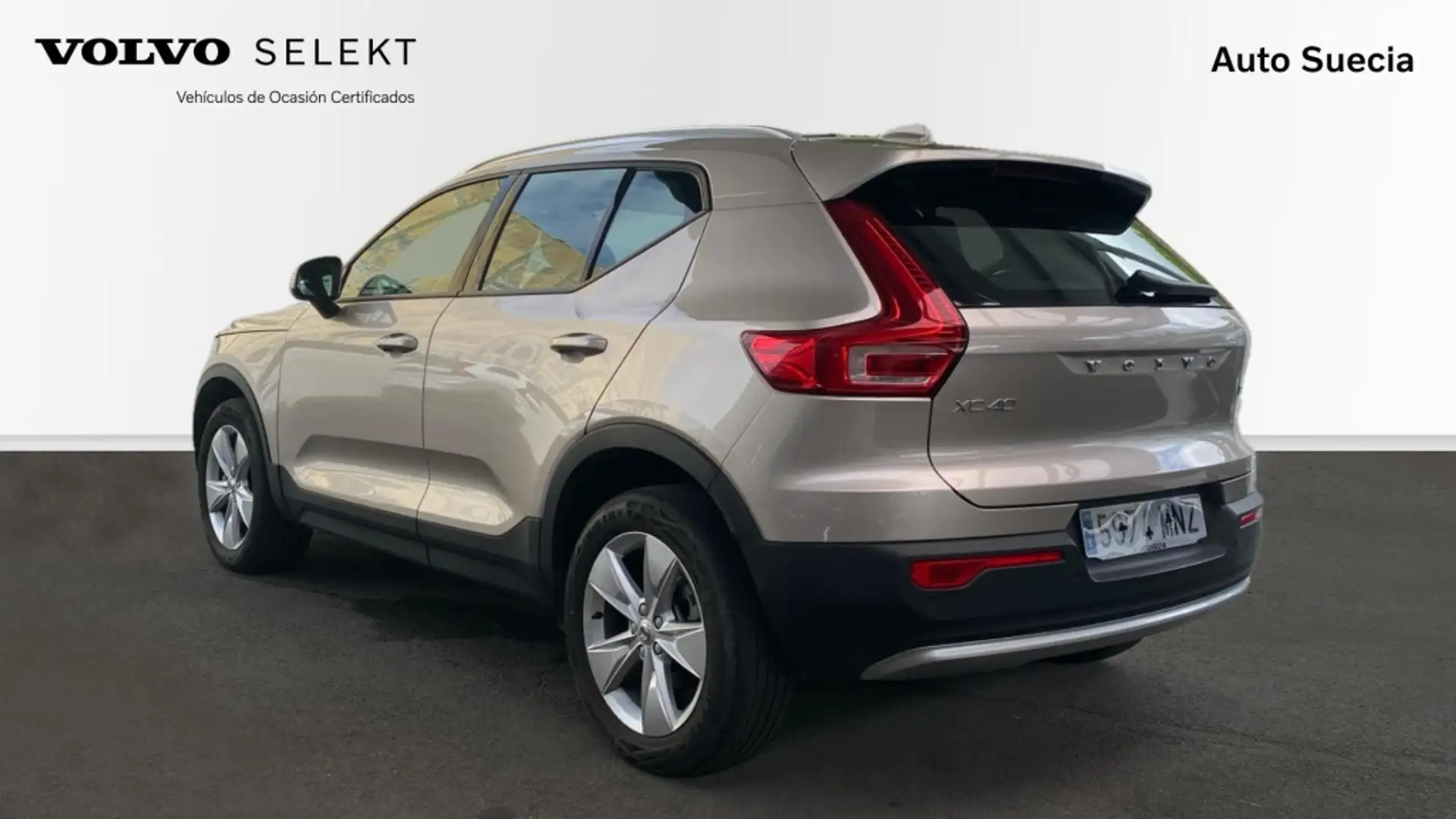 Volvo XC40 TODOTERRENO 2.0 B3 CORE AUTO 5P Beige - 2