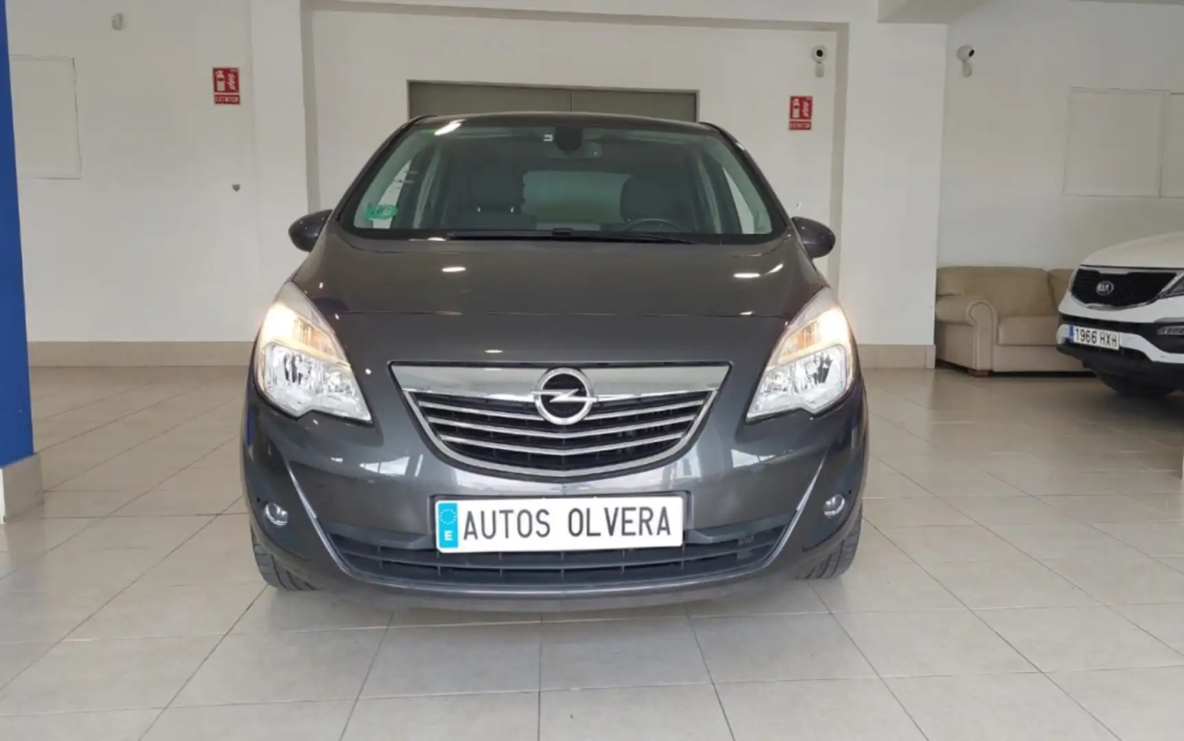 Opel Meriva 1.4 NEL Cosmo Gris - 2
