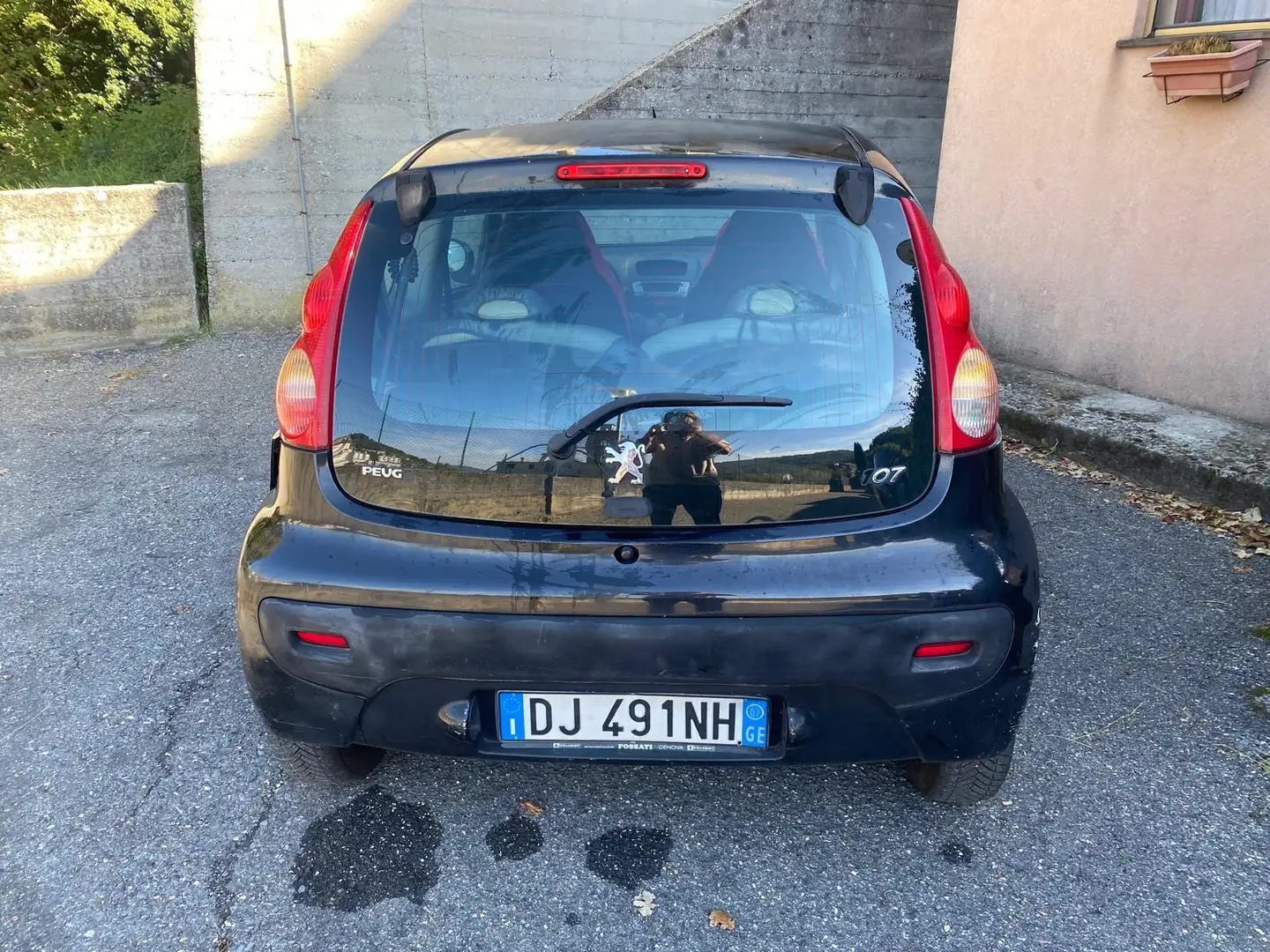 Peugeot 107 107 3p 1.0 12v Sweet Years c/navi Nero - 2