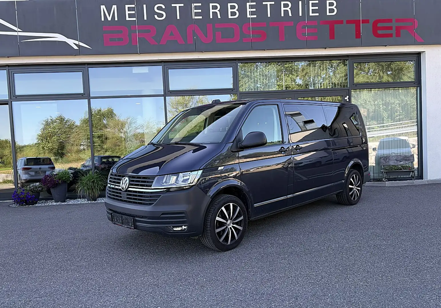 Volkswagen T6 Kombi LR 2,0 TDI Blau - 1