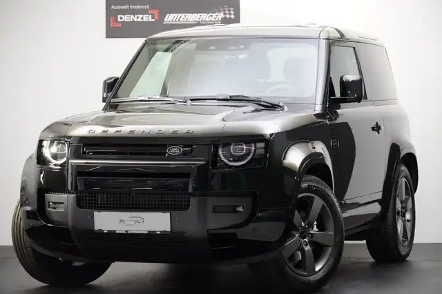 Land Rover Defender 90 3.0 X-Dynamic SE DAB AHK Ansicht 2