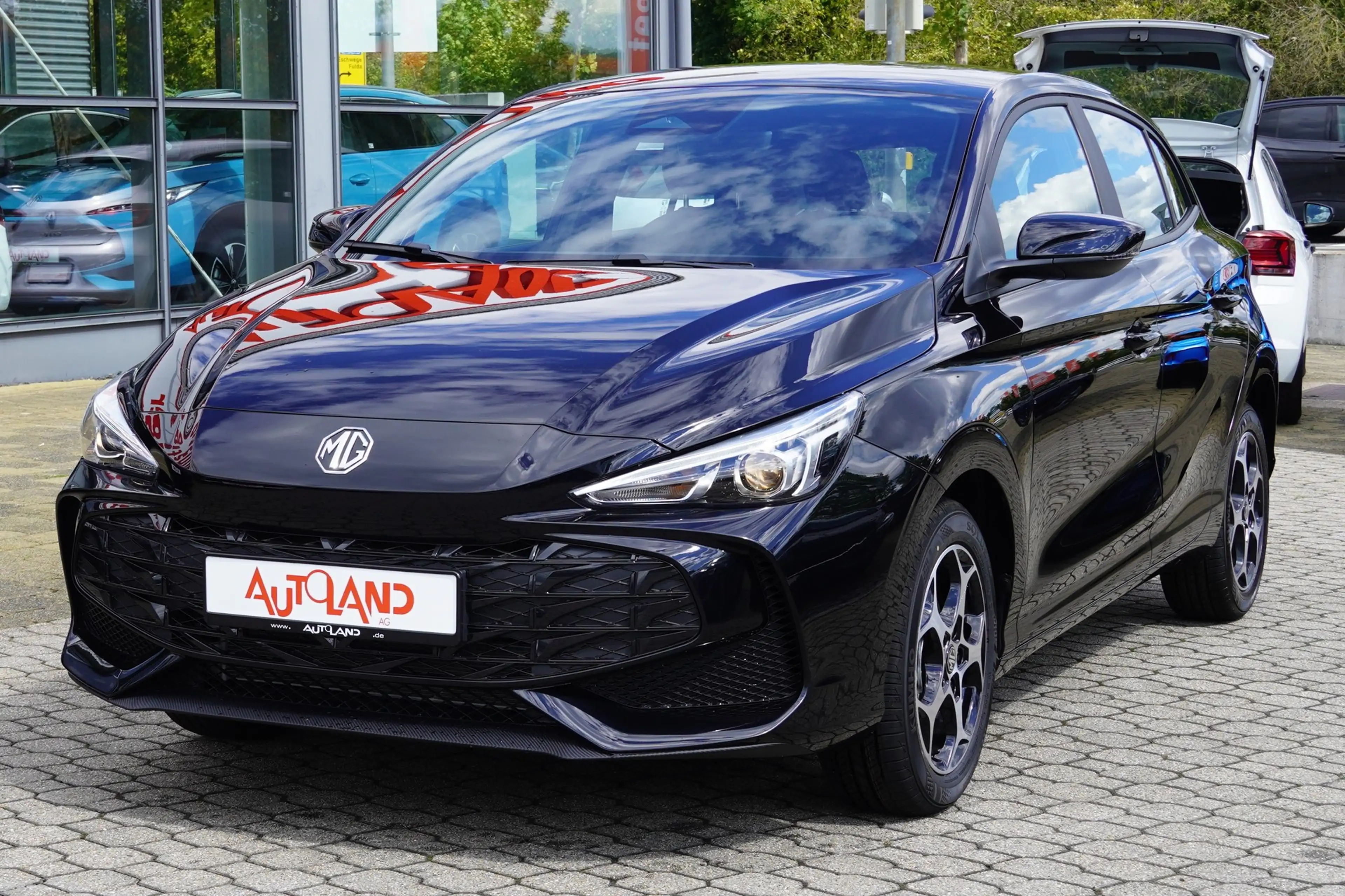 MG MG3 1.5 Hybrid Comfort Aut. ACC Navi Kamera — photo 2