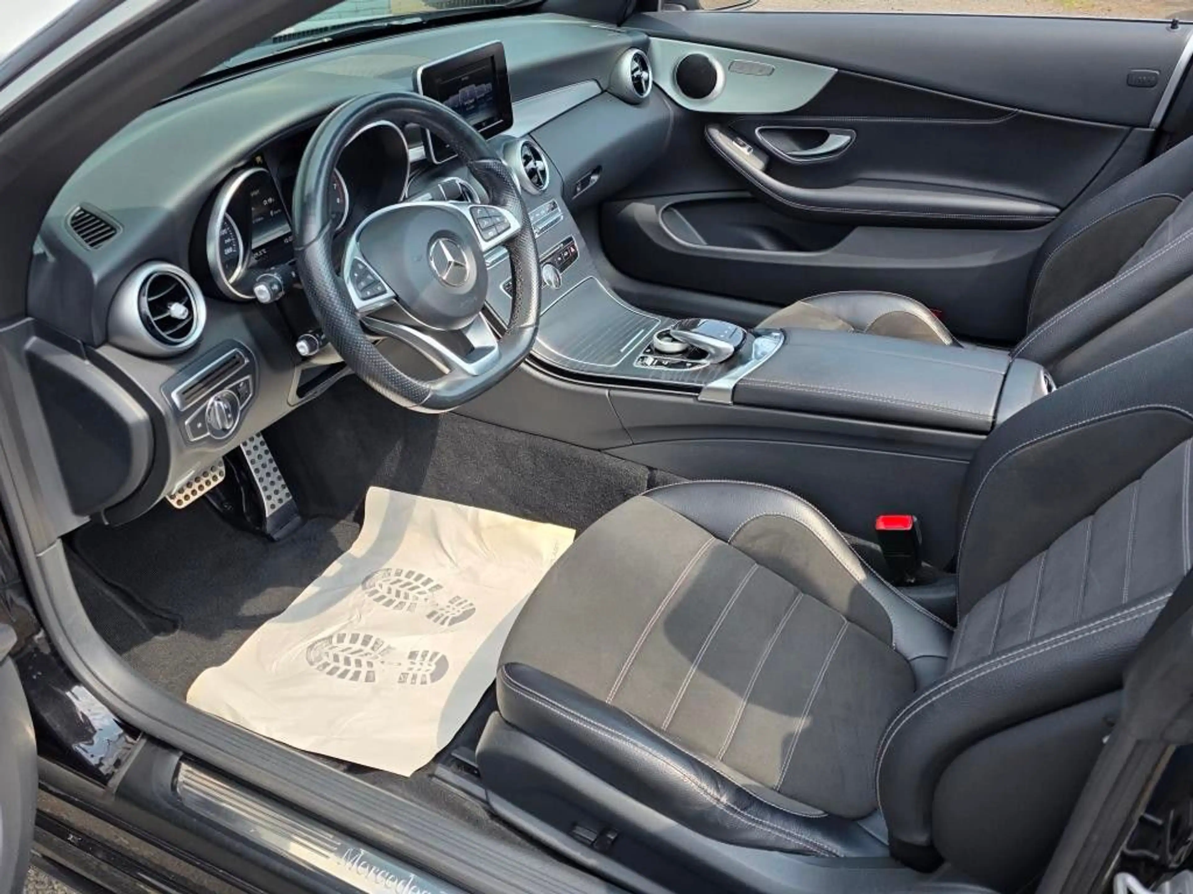 Mercedes-Benz C 200 Cabrio AMG Line AIRSCARF+AIRCAP+LED+KAMERA — photo 8