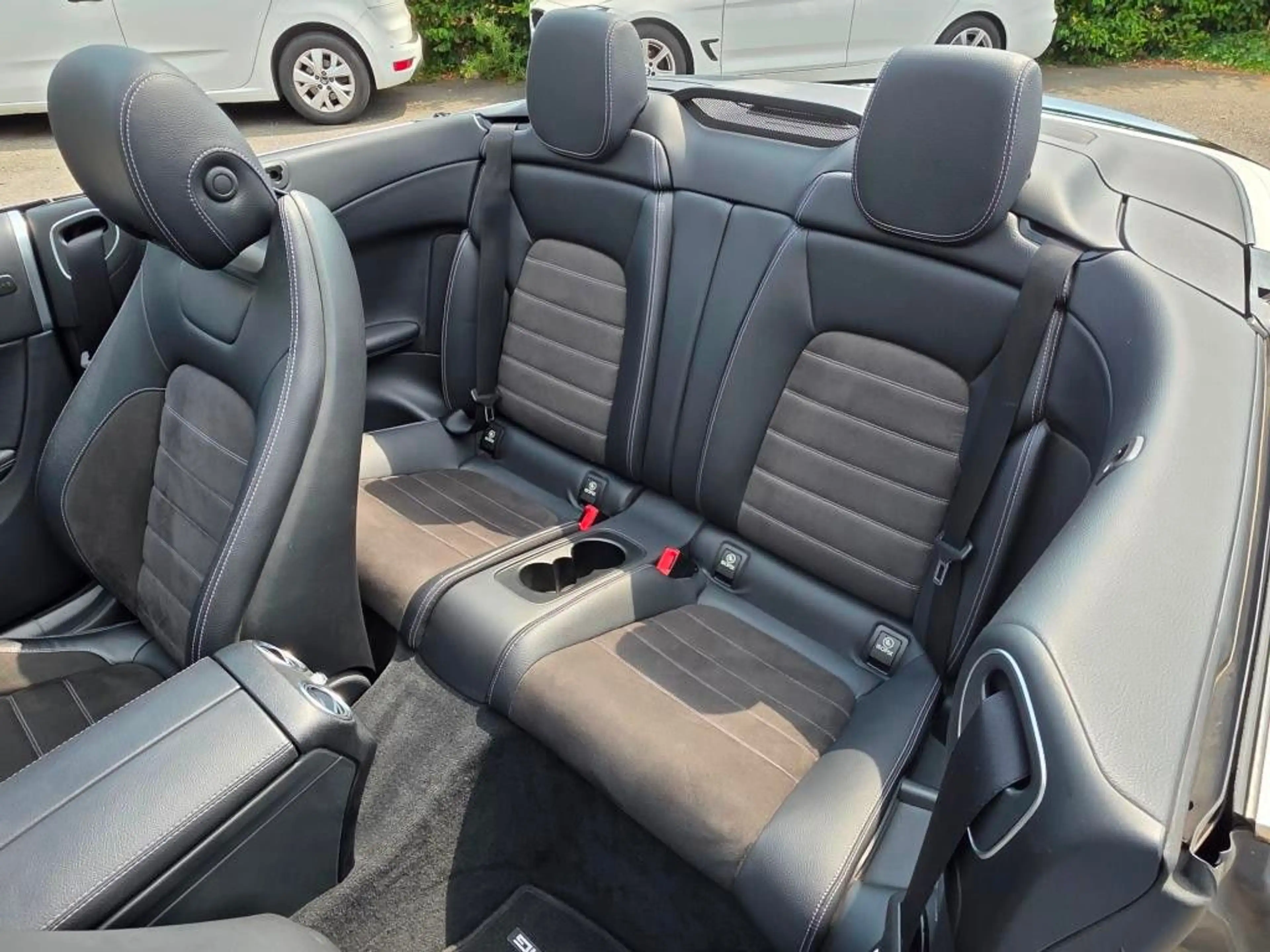 Mercedes-Benz C 200 Cabrio AMG Line AIRSCARF+AIRCAP+LED+KAMERA — photo 11