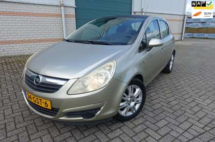 Opel Corsa 1.2-16V - lm velgen & nw banden - nw distributieke