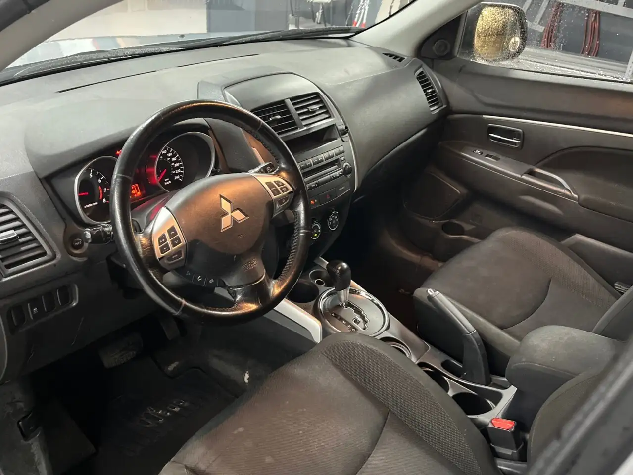 Mitsubishi RVR снимка Mitsubishi RVR