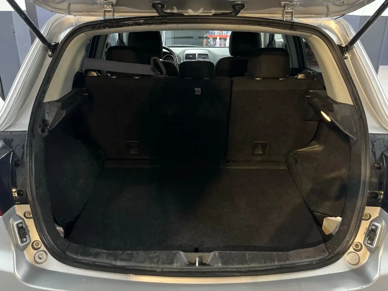 Mitsubishi RVR снимка Mitsubishi RVR