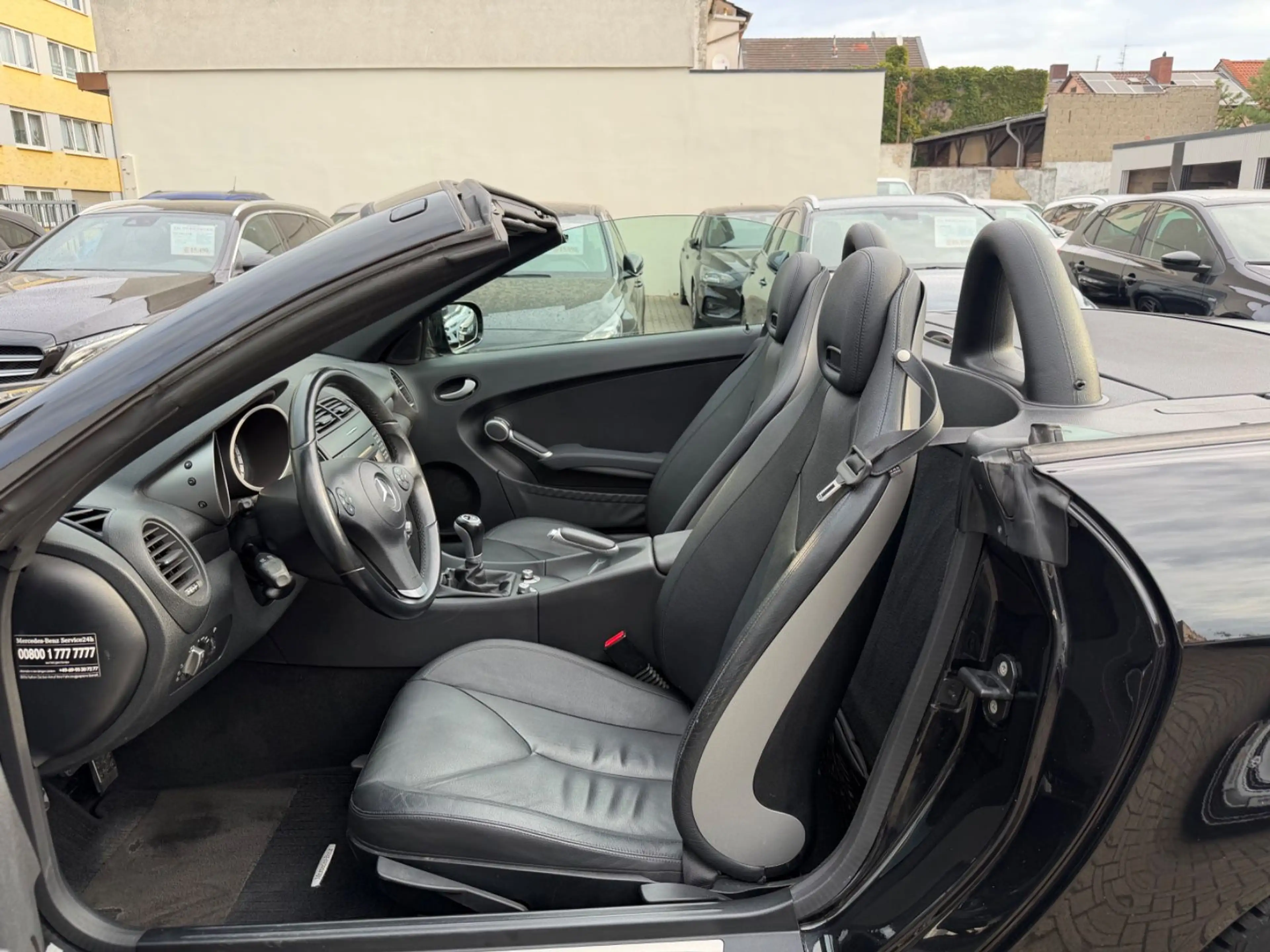 Mercedes-Benz SLK 200 SLK Roadster Kompressor 2.Hand+PDC+Leder — photo 12