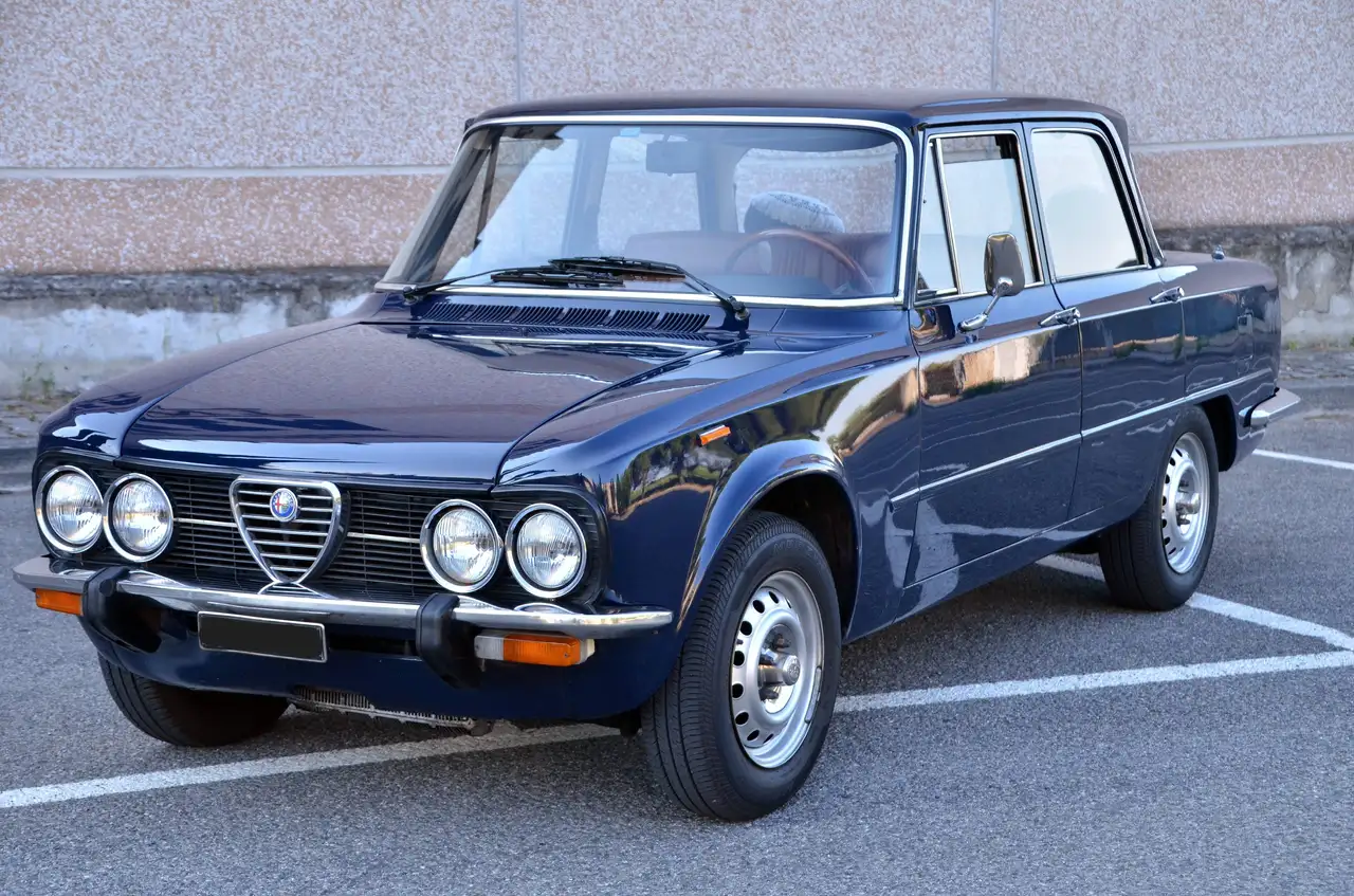 Alfa Romeo Giulia Nuova Super 1300, foto 2