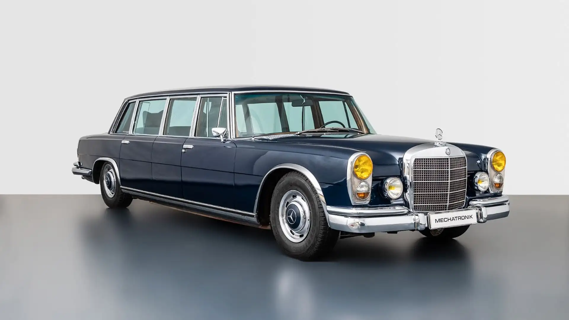Mercedes-Benz 600 W100 600 Pullman Albastru - 1