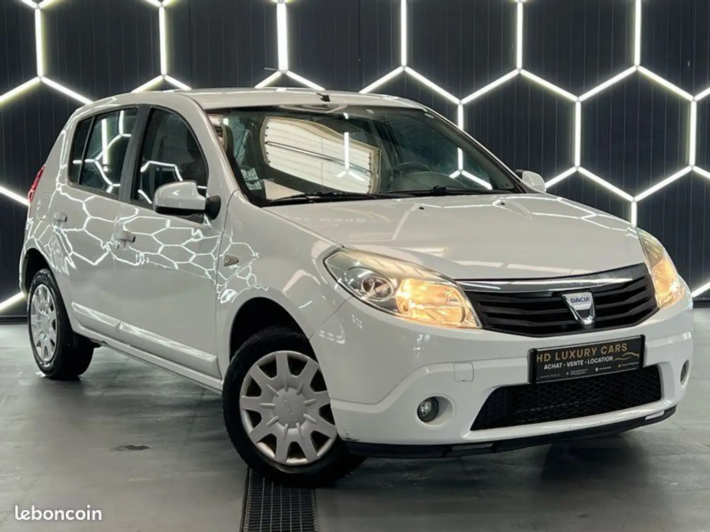 Dacia Sandero 1.4 75ch GPL Blanc - 1