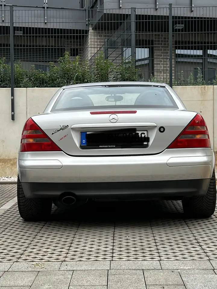 Mercedes-Benz SLK R170, foto 1