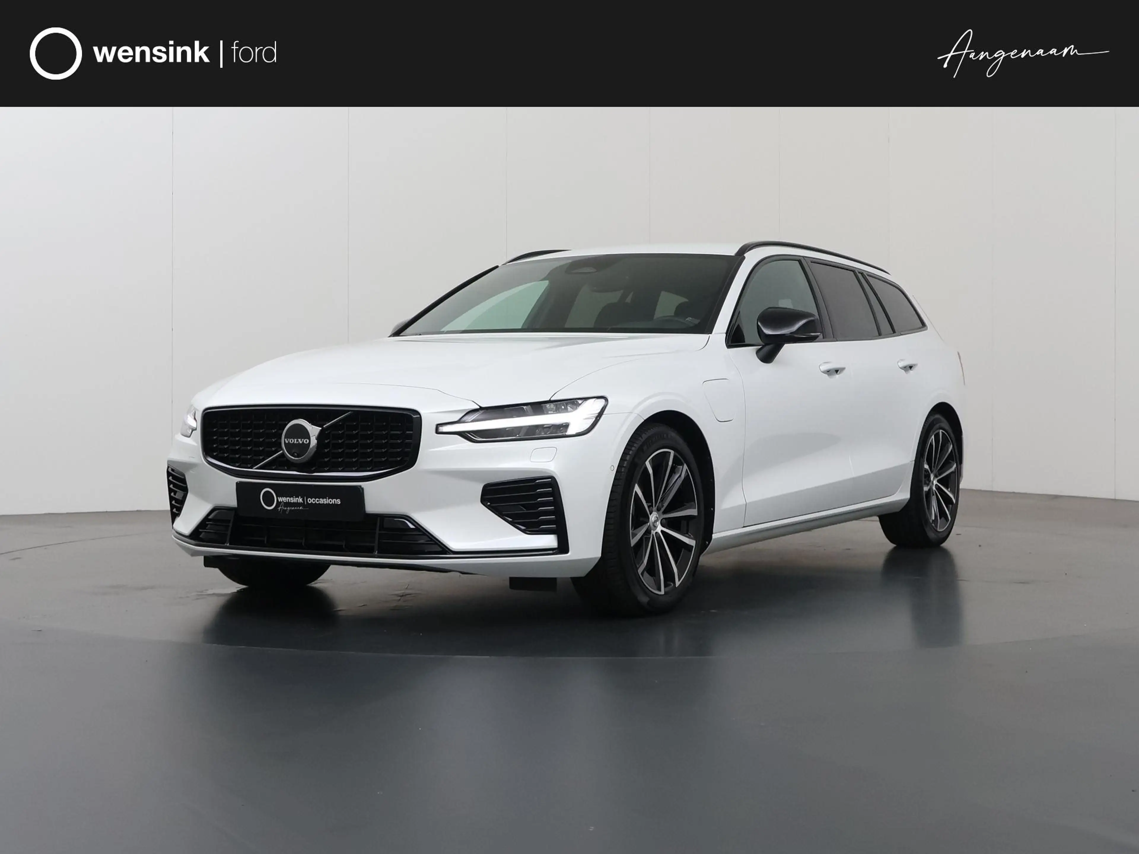Volvo V60 2.0 T8 Plug-in hybrid AWD Plus Dark | Elektr. Trek