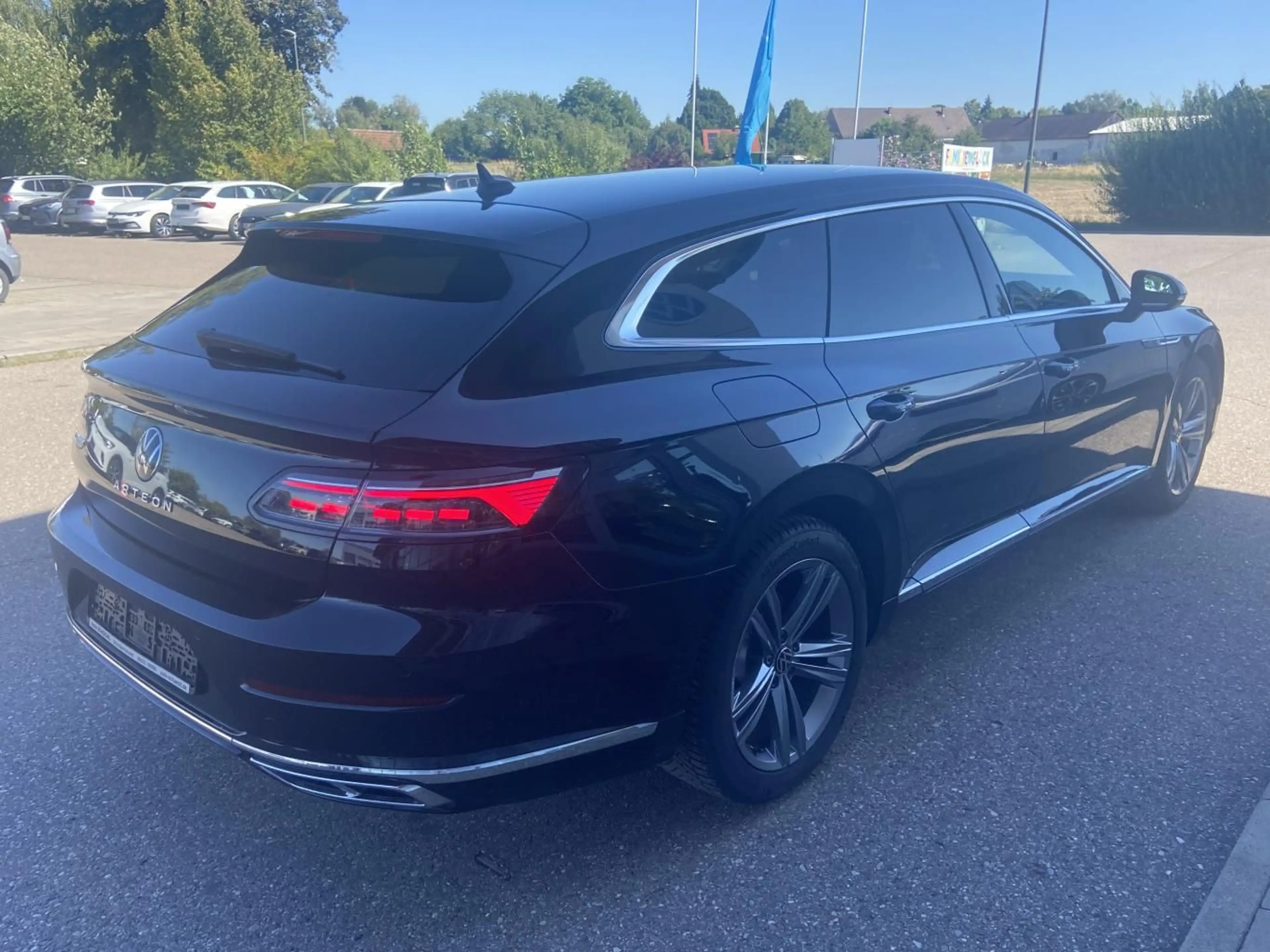 Volkswagen Arteon 2.0 TDI DSG R-LINE AHK+APP-CONNECT+IQ-LED — photo 5