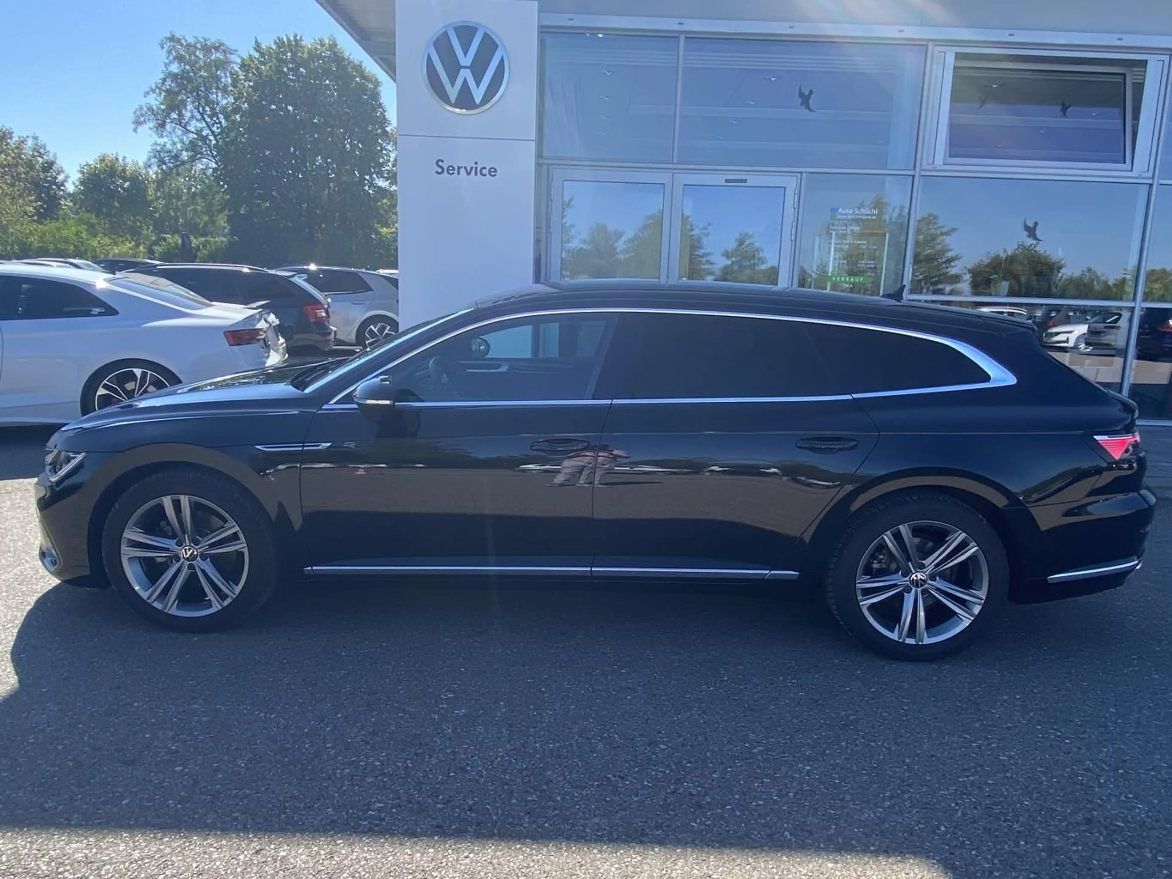 Volkswagen Arteon 2.0 TDI DSG R-LINE AHK+APP-CONNECT+IQ-LED — photo 2
