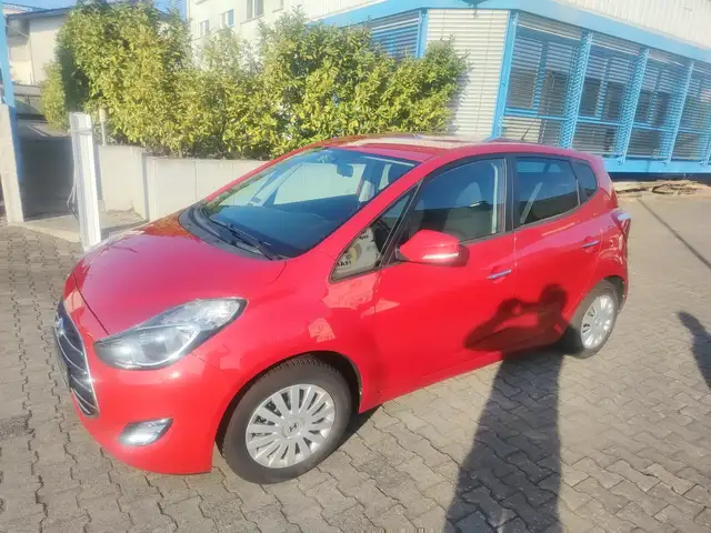 Hyundai iX20 blue YES!