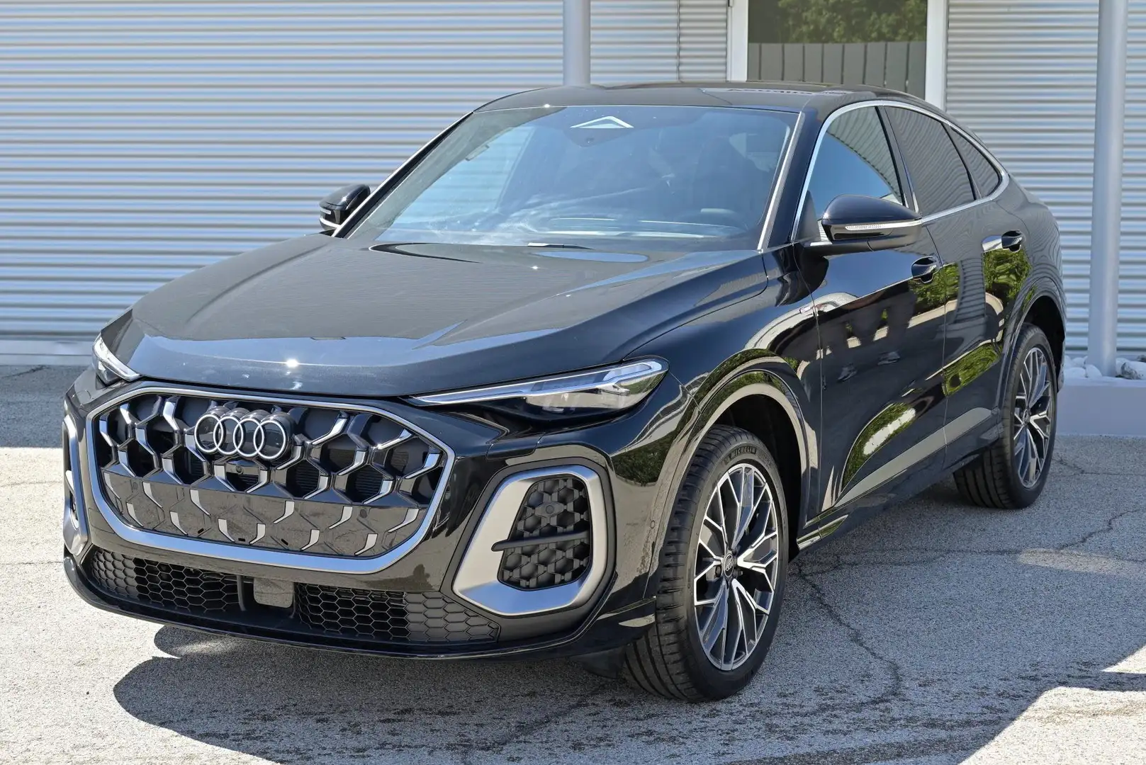 Audi Q5 Sportback NEW 2.0 Tdi Q. 204cv S-tr. S.line edit. Nero - 1