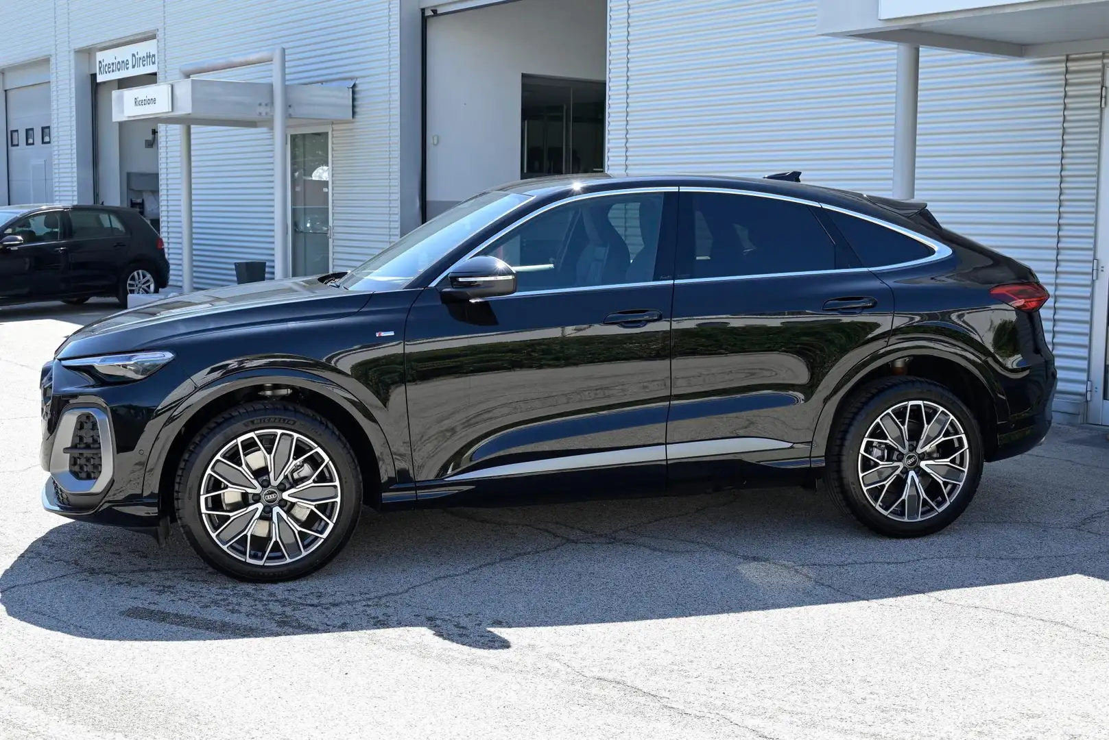 Audi Q5 Sportback NEW 2.0 Tdi Q. 204cv S-tr. S.line edit. Nero - 2