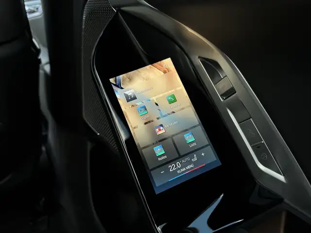 BMW M view 6