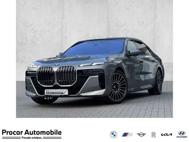 BMW M main image