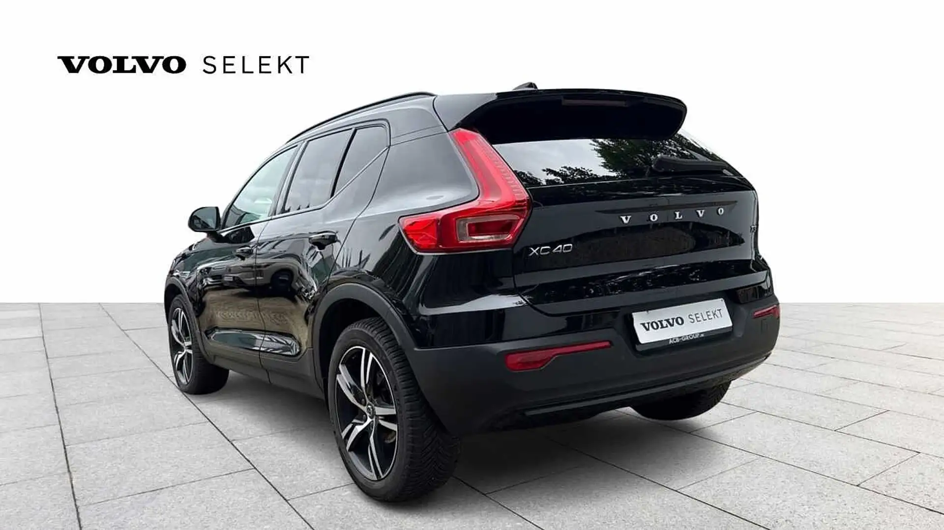 Volvo XC40 R-Design, T3 Geartronic Zwart - 2