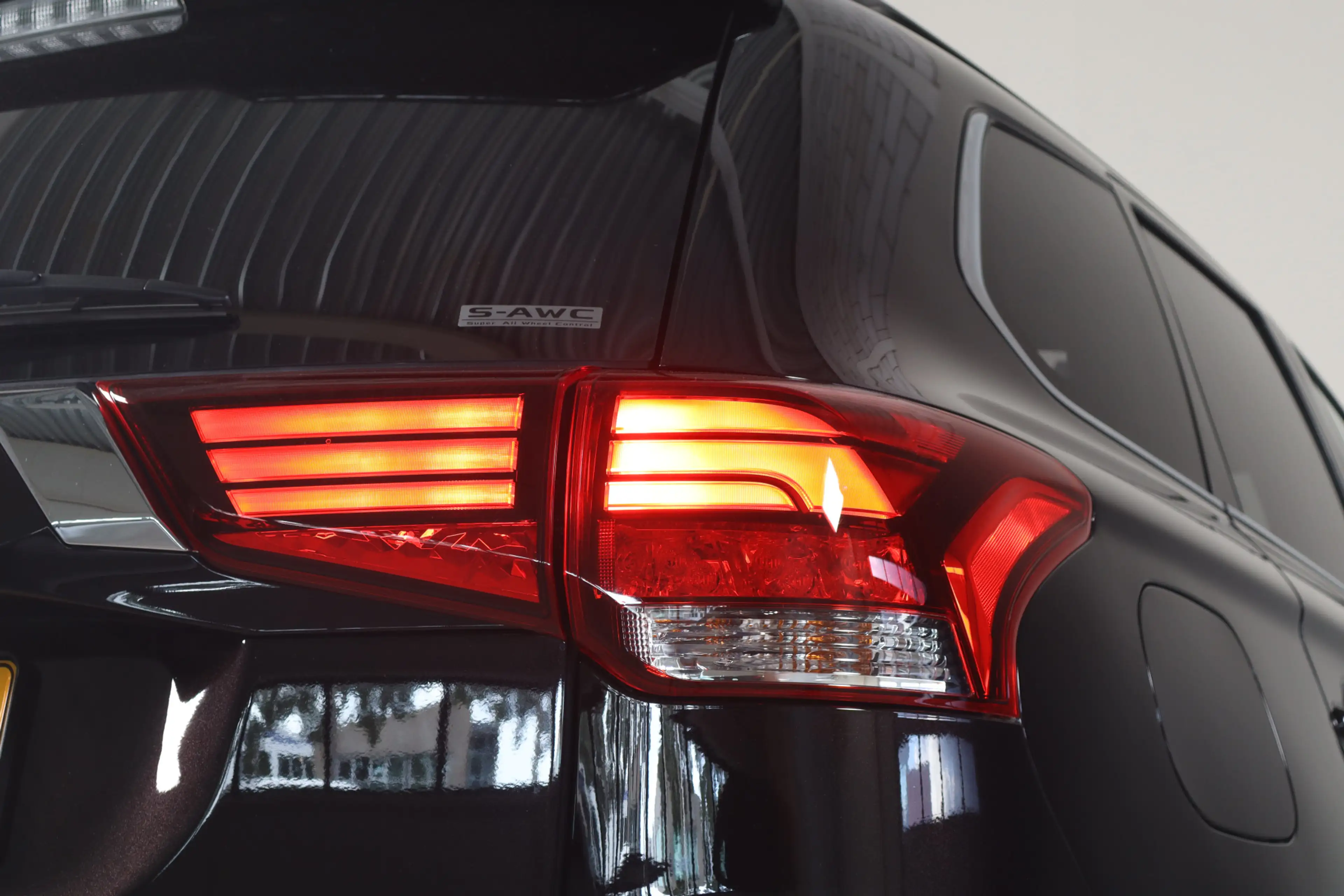 Mitsubishi Outlander 2.4 PHEV S-Edition - NL Auto!! Stoel+stuurverw I 3 — photo 26