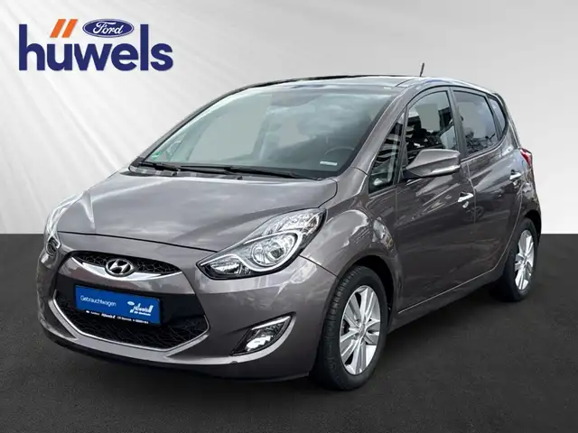 Hyundai iX20 Trend+Navi+Klimaautom+SHZ+Rückfahrk.+Allwetter