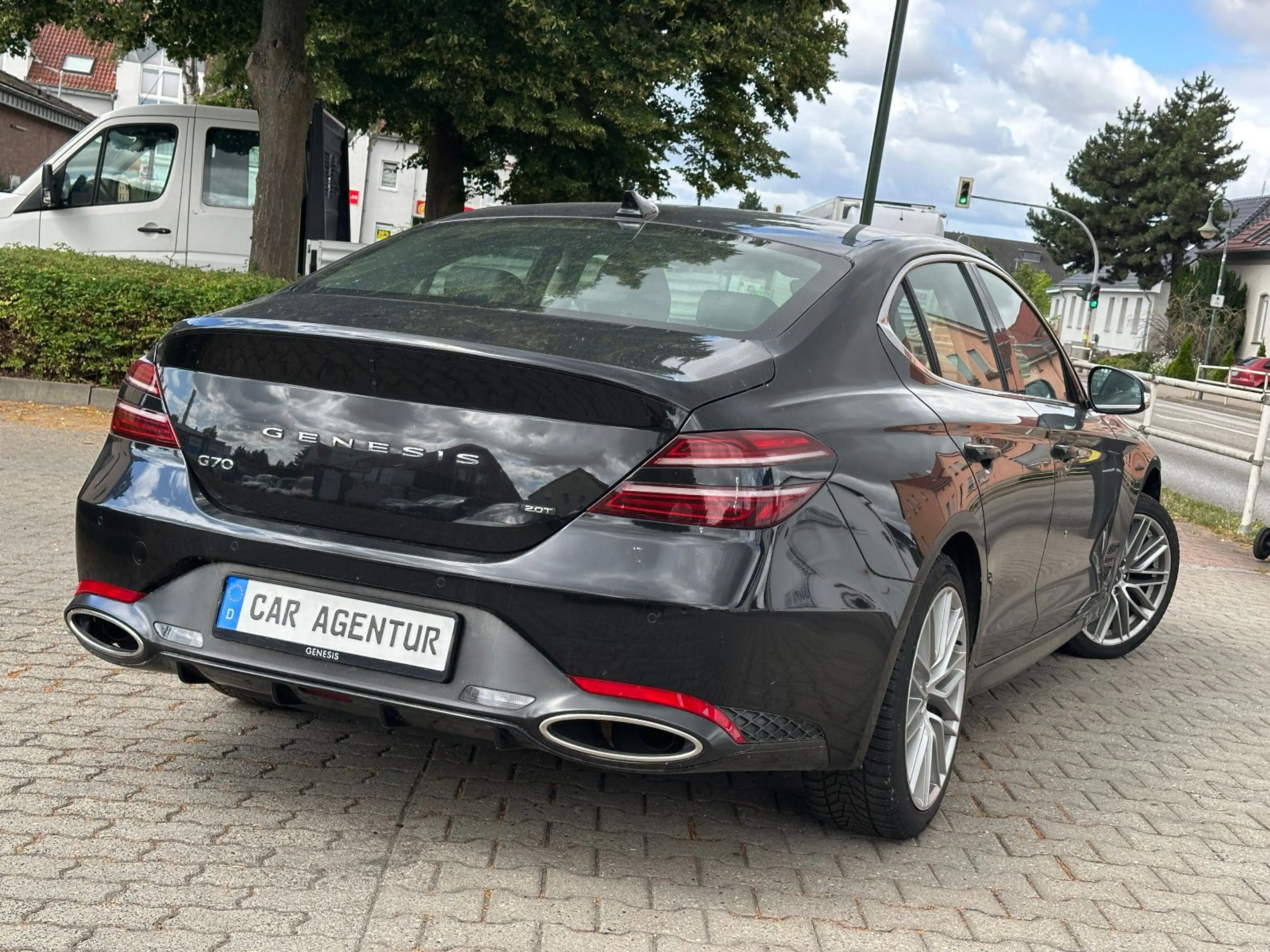 Genesis G70 Premium AUTOMATIK+ LEDER+ LED+ BEH.LENKRAD — photo 2