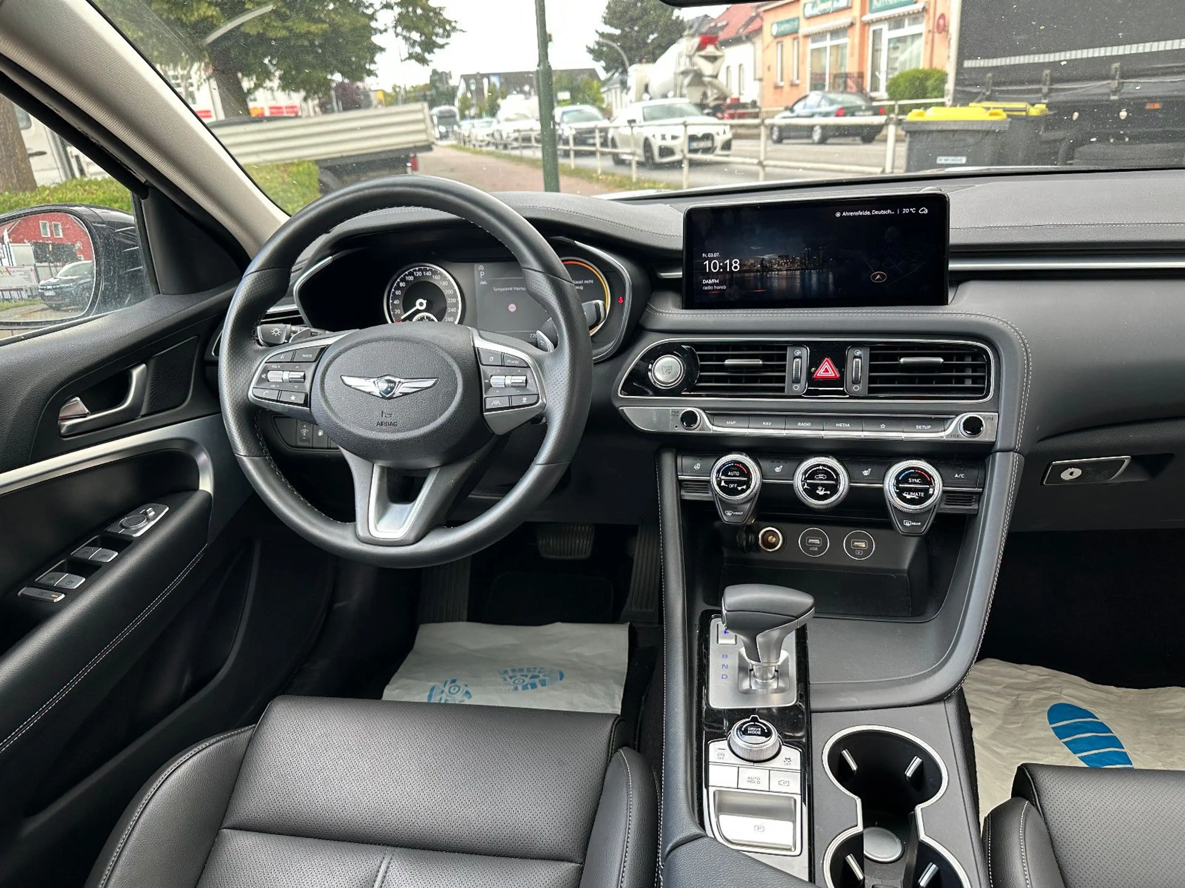 Genesis G70 Premium AUTOMATIK+ LEDER+ LED+ BEH.LENKRAD — photo 3