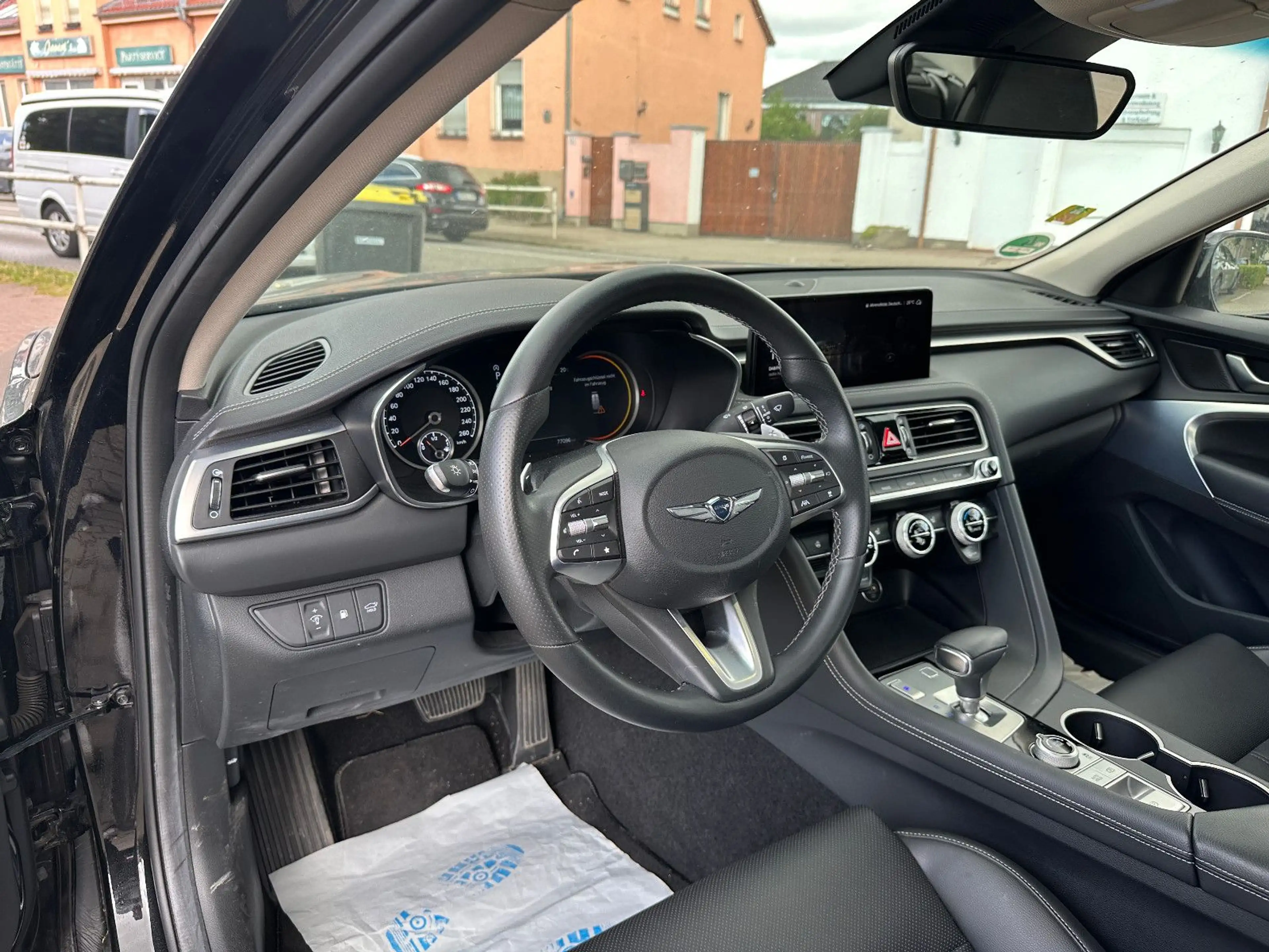 Genesis G70 Premium AUTOMATIK+ LEDER+ LED+ BEH.LENKRAD — photo 5