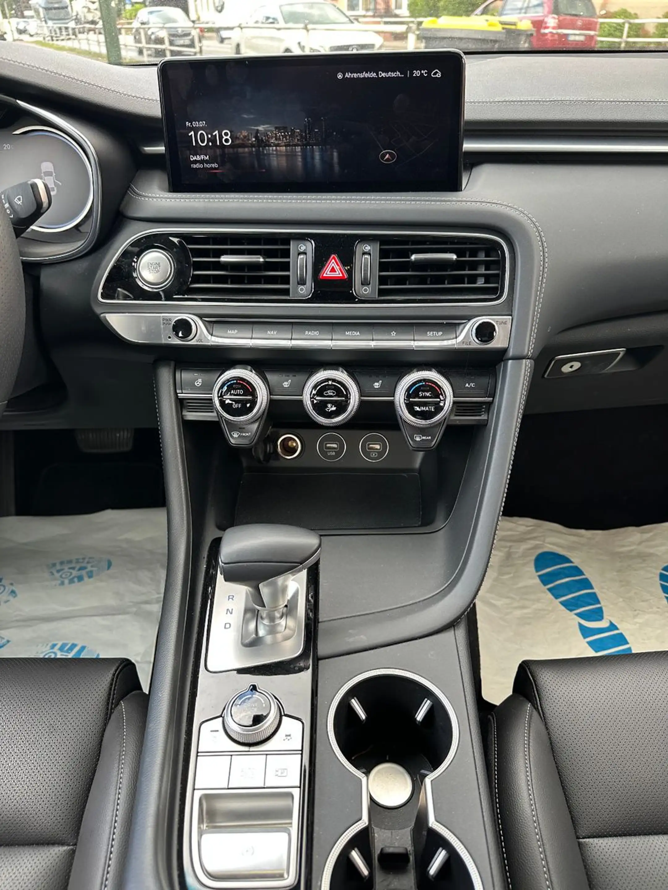 Genesis G70 Premium AUTOMATIK+ LEDER+ LED+ BEH.LENKRAD — photo 4