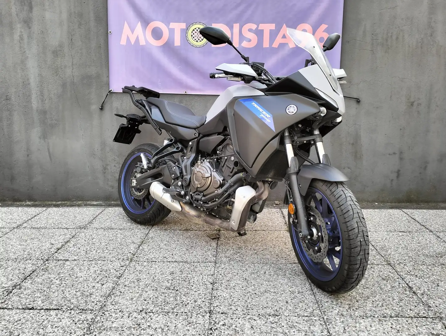 Yamaha Tracer 7 Grau - 2