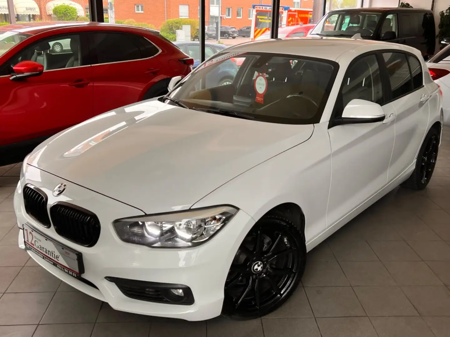 BMW 118 i MultiLenkrad DigitalTacho~Euro6~18Zoll~Led Blanco - 1