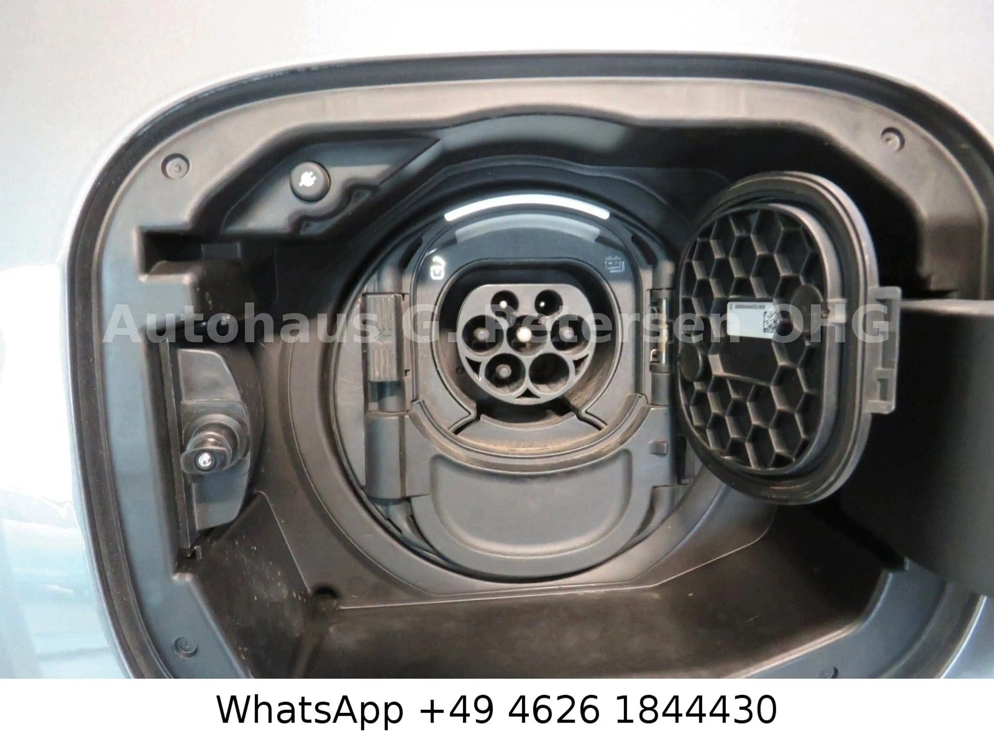 Mercedes-Benz A 250 e*AMG Premium*CAM*Distronic*Spurh*DAB*LED* — photo 7