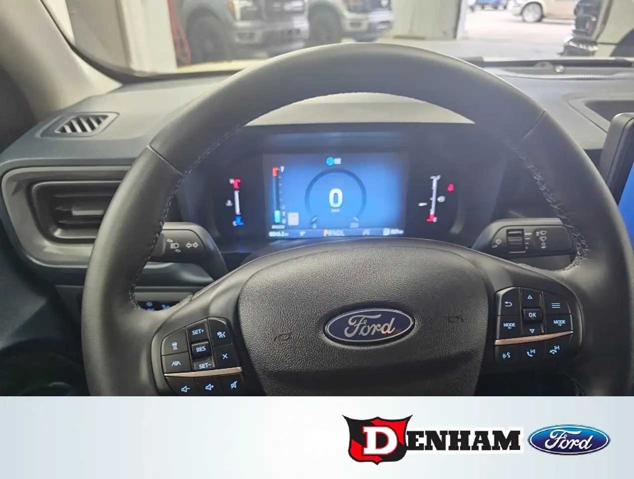 Ford Maverick снимка Ford Maverick