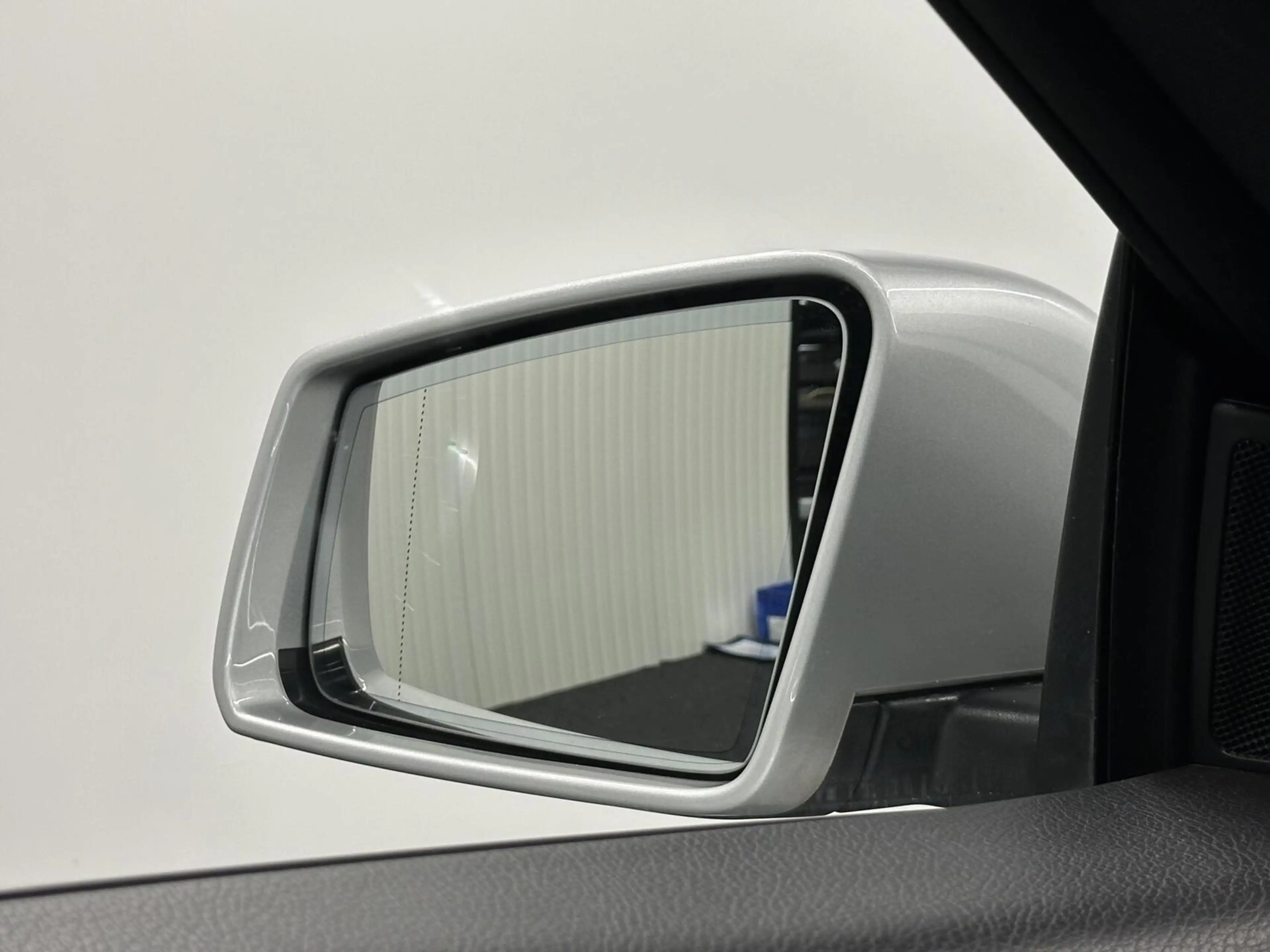 Mercedes-Benz CLA 180 Business Solution AMG NAVI CRUISE LM. — photo 11