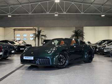911 992.2 Targa 4 GTS | PTS Forest Green Metallic - Garantie