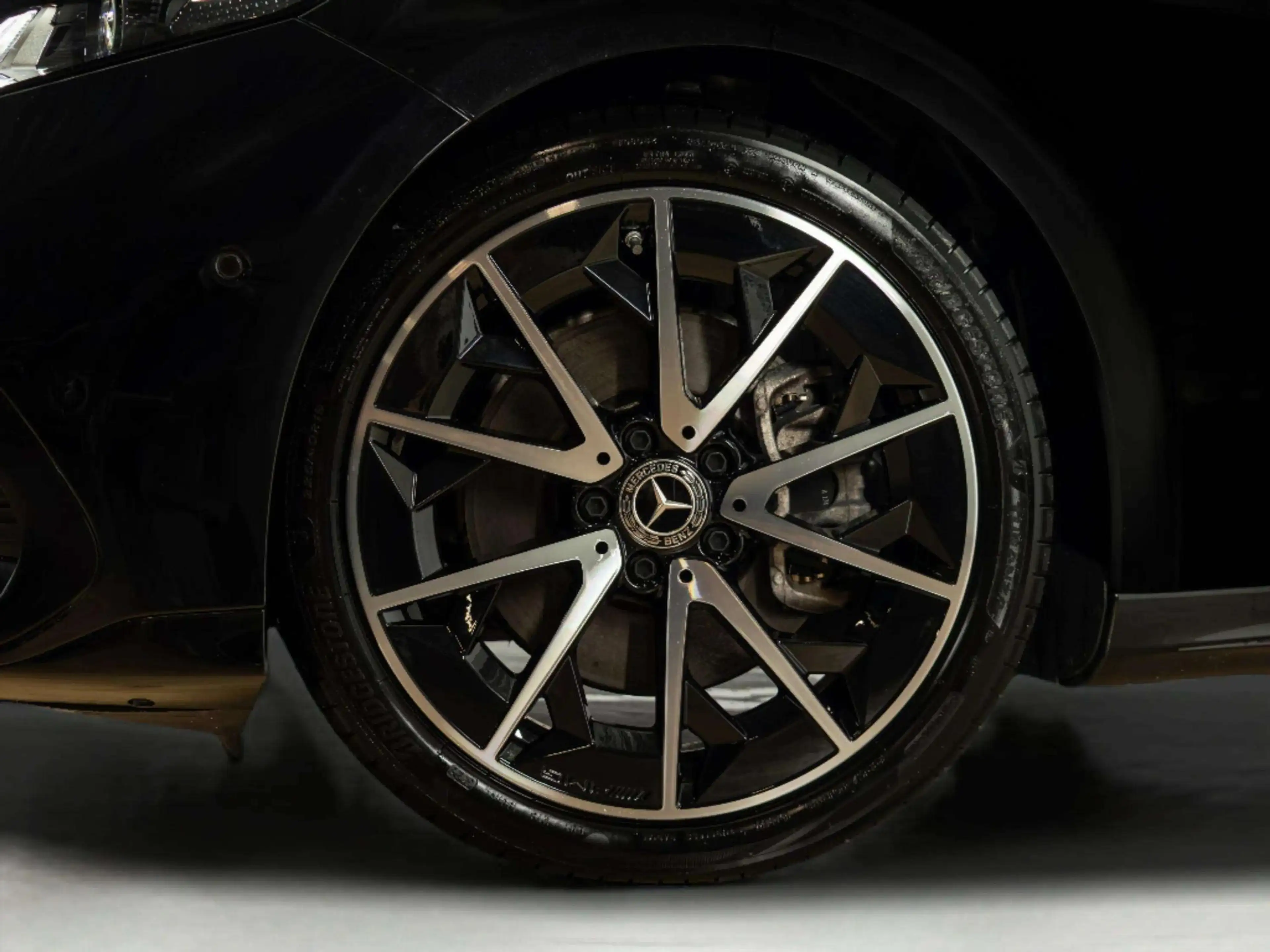 Mercedes-Benz CLA 250 250+ Launch Edition 85.5 kWh — photo 8